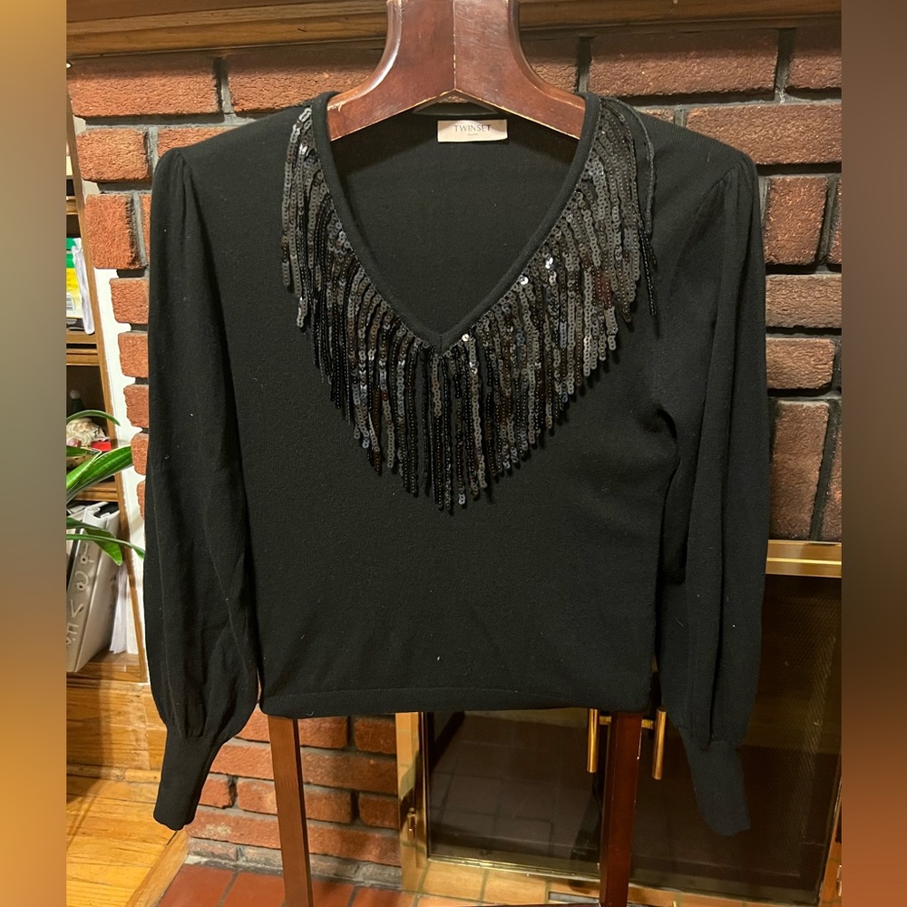 Twin set Milano sweater size S in like new condition